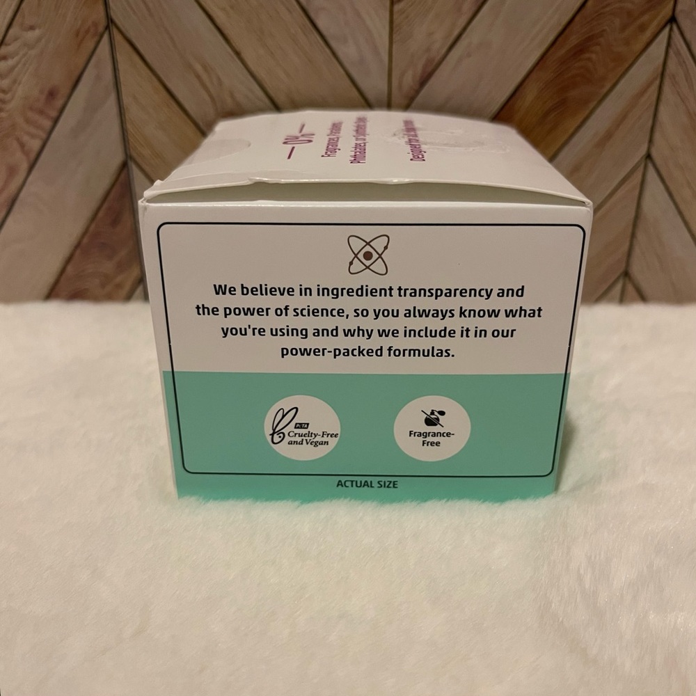 UnopenedDermaGeekSkincareSet - Picture 7 of 12